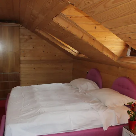Bed and Breakfast Flavia Κονστάντζα